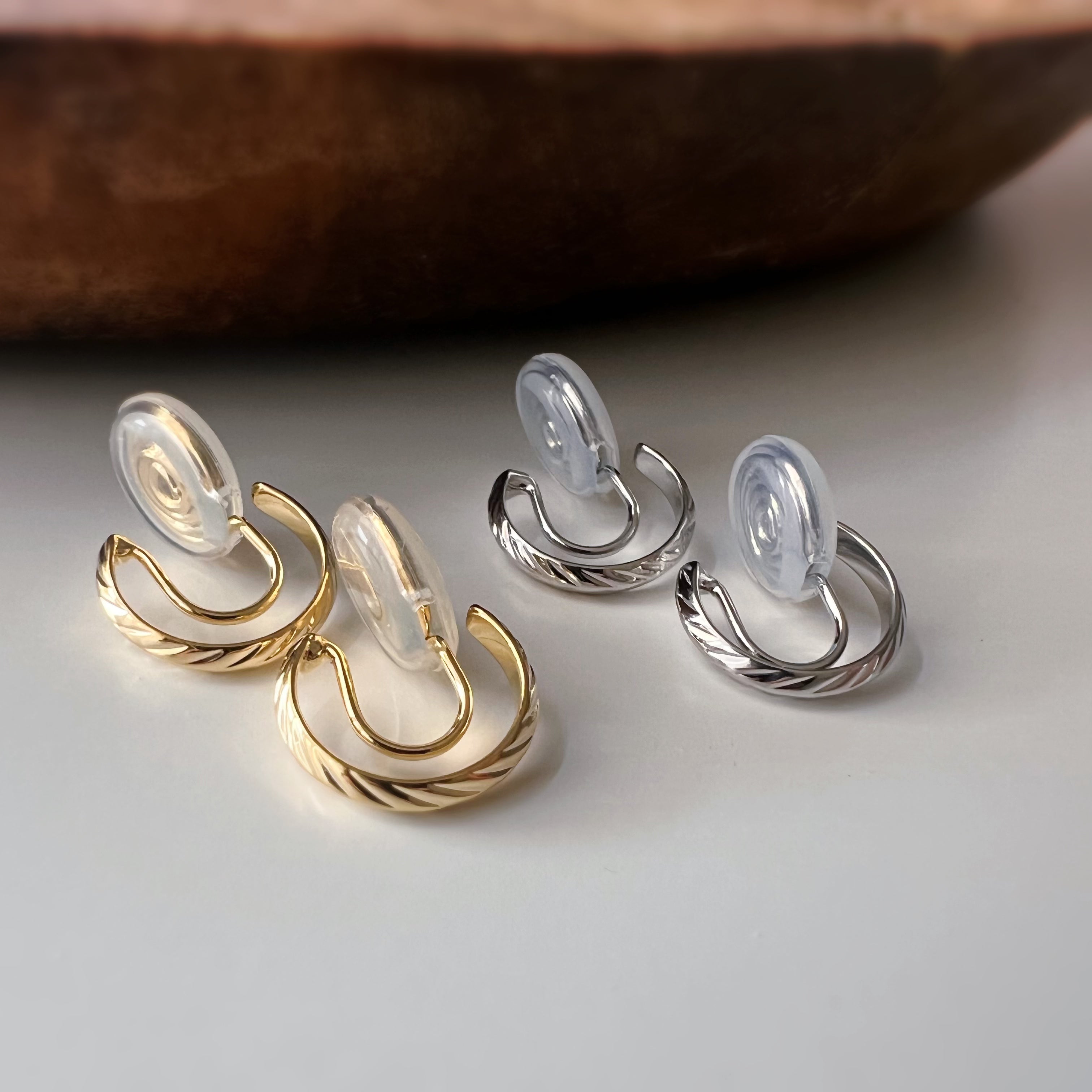 Clips U d’oreilles créoles à motif gravé sans perçage