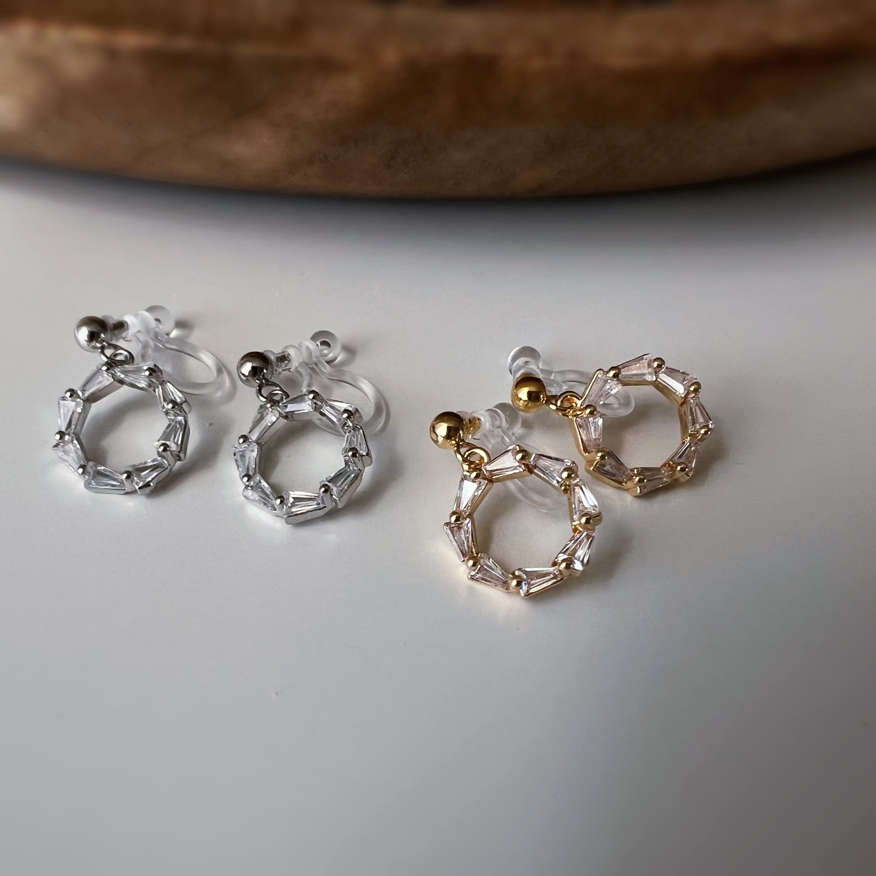 Clips d’oreilles cercle maillons couleur argent or