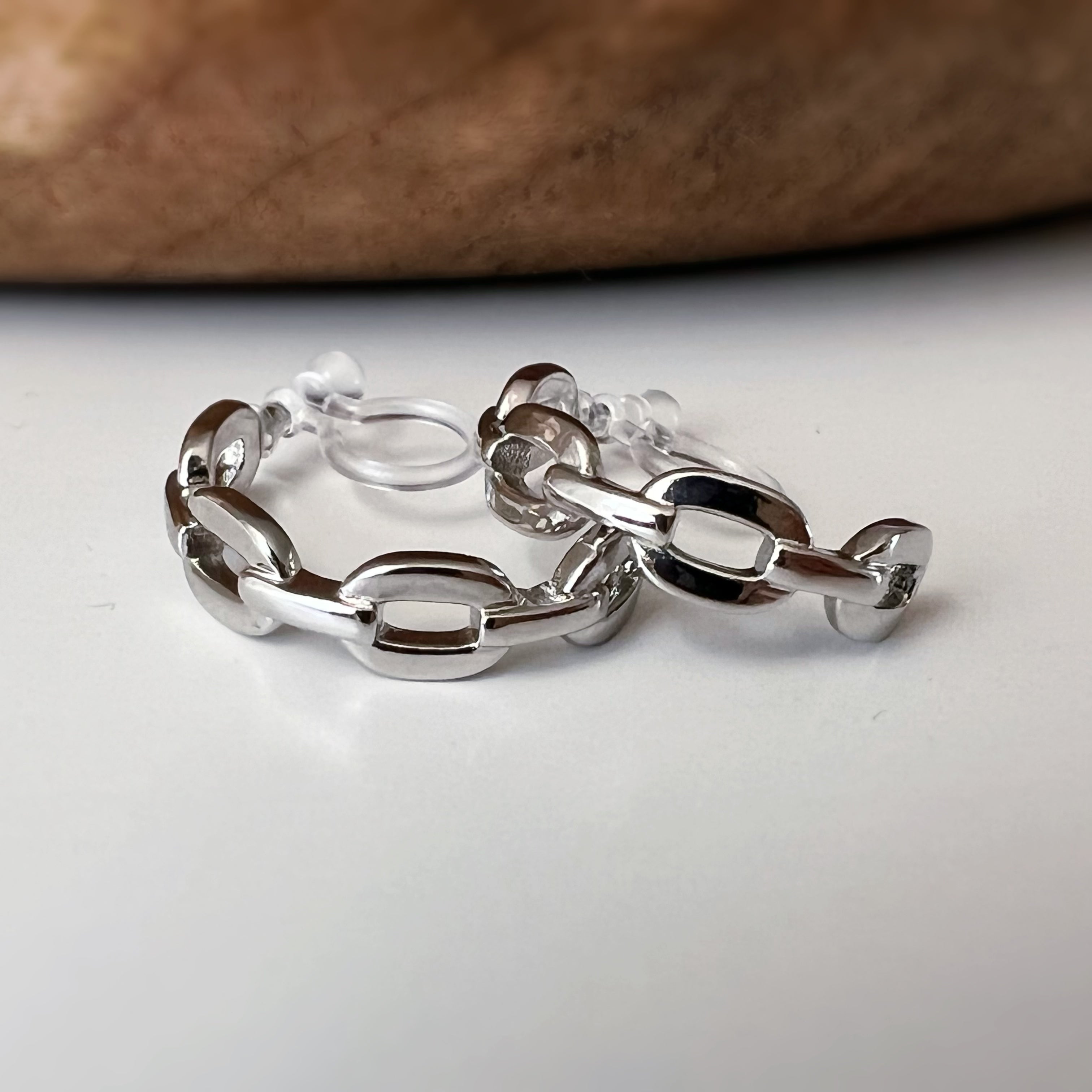 Clips d’oreilles forme C chaîne lisse / Chaîne zircon