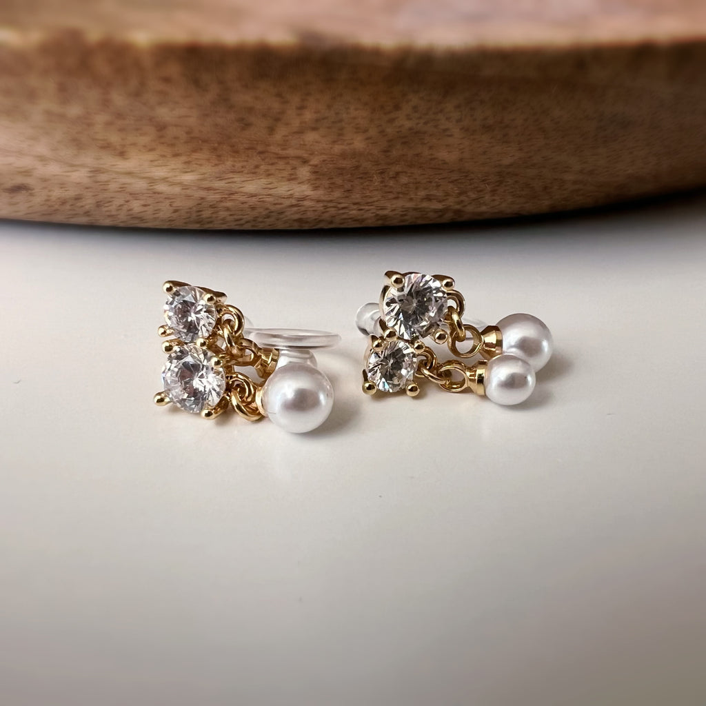 Clips d’oreilles zircons et perles