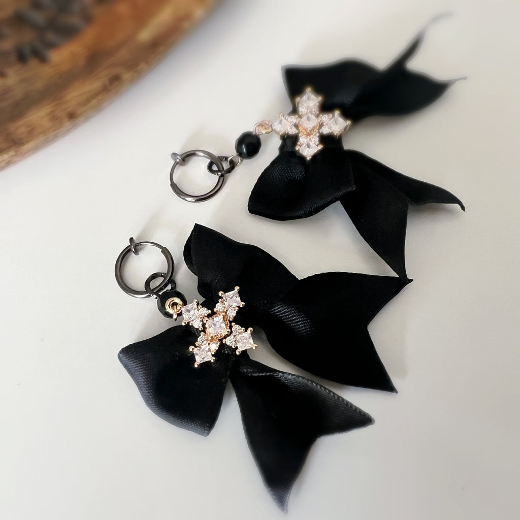 Clips créoles sans perçage Halloween – nœud noir gothique & strass
