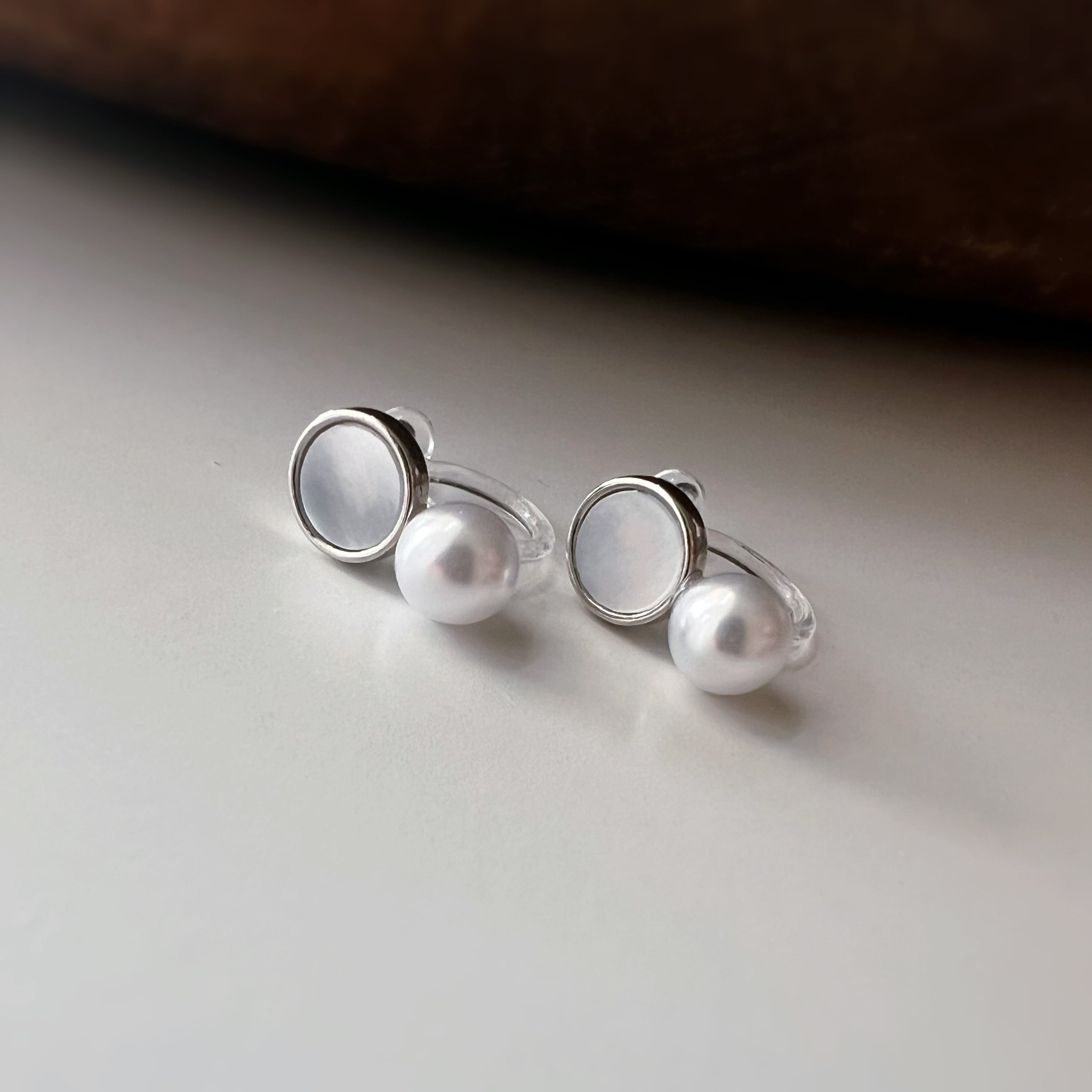 Mini Clips d’oreilles perle strass nacre blanche