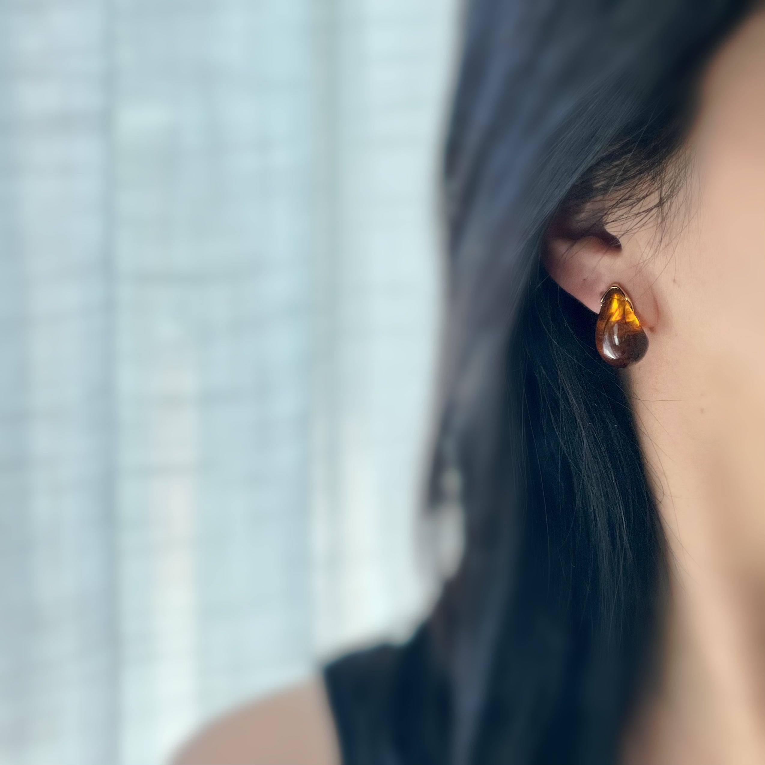 Résine Ambrée – Forme Courbe clips d’oreilles