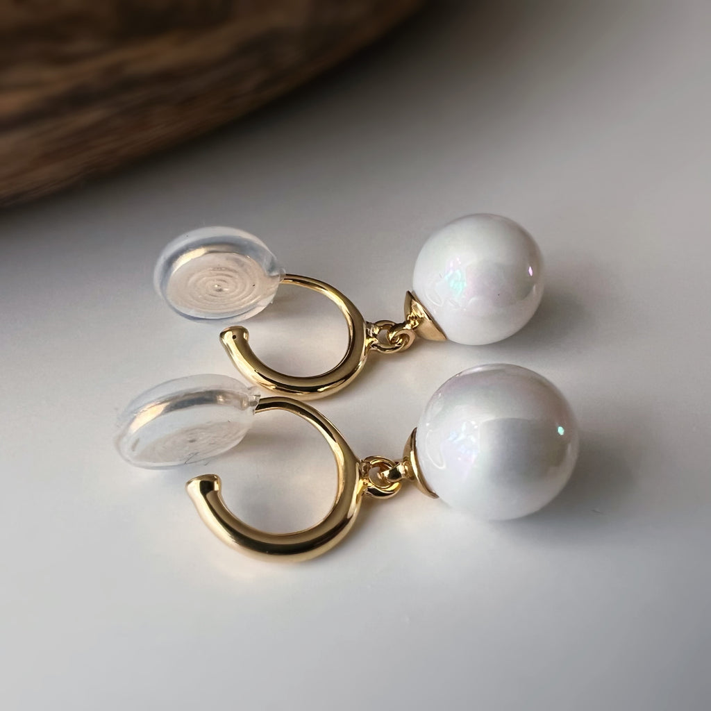 Clips d’oreilles perle blanche nacrée