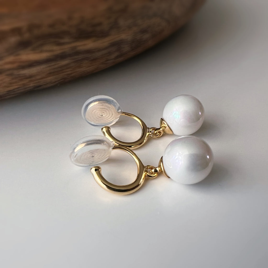 Clips d’oreilles perle blanche nacrée