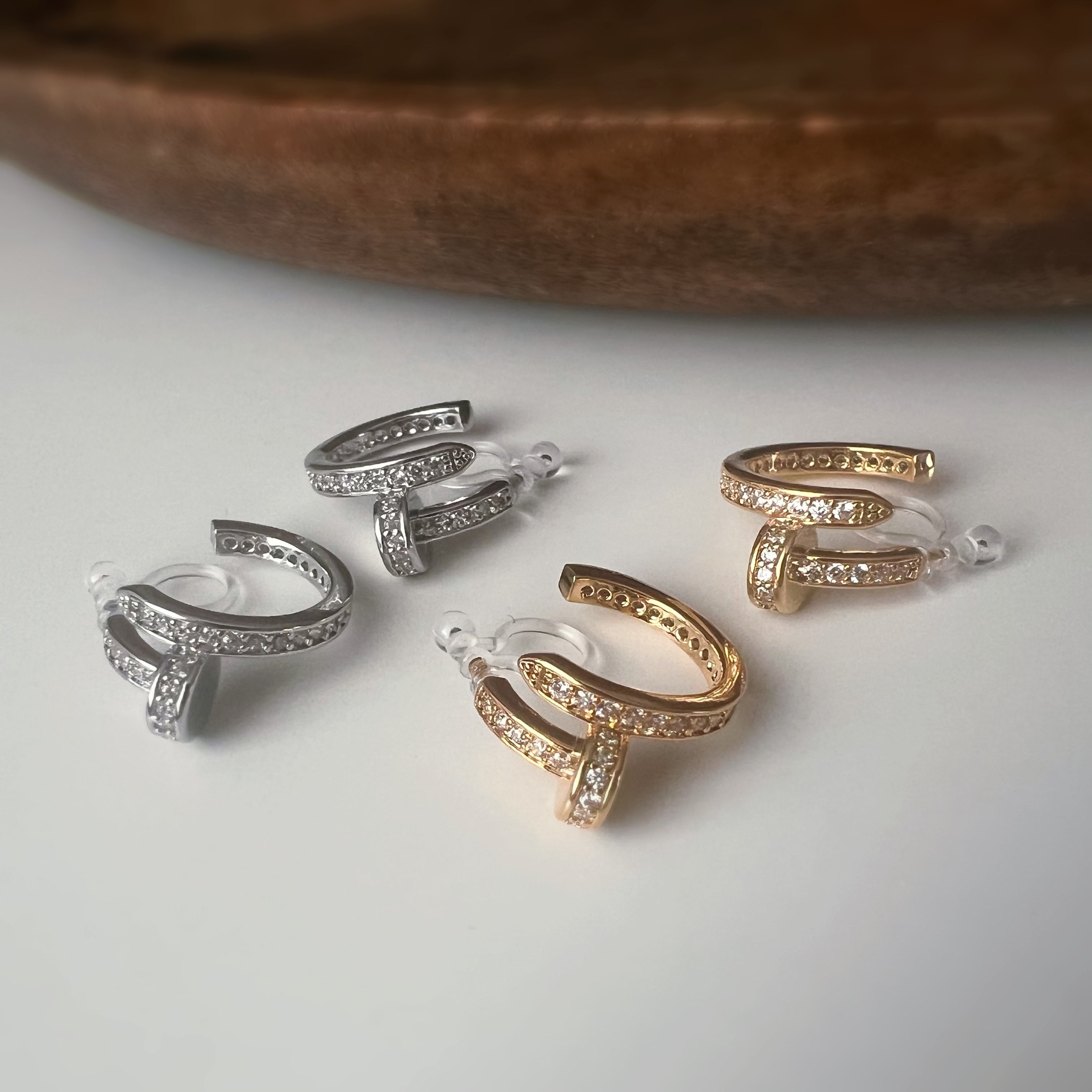 Clips d’oreilles créoles ouvertes couleur argent /Or