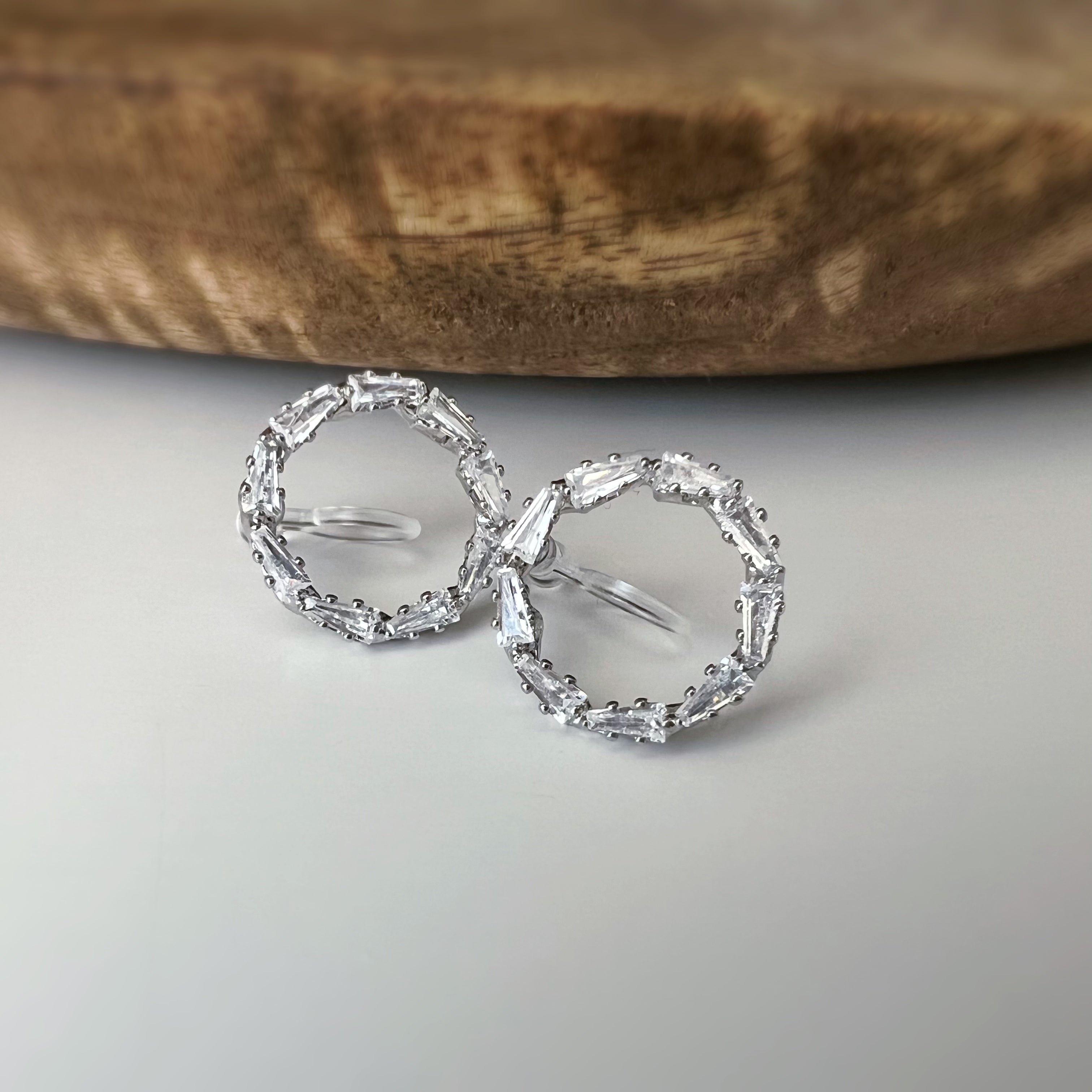 Clips invisibles sans perçage cercle strass – or ou argent