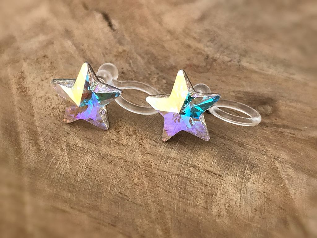 Boucles d'oreilles CLIPS invisible Étoile cristal AB Cristaux PureCrystal, Petite étoile cristal Symphonie de couleurs bijoux quotidien.