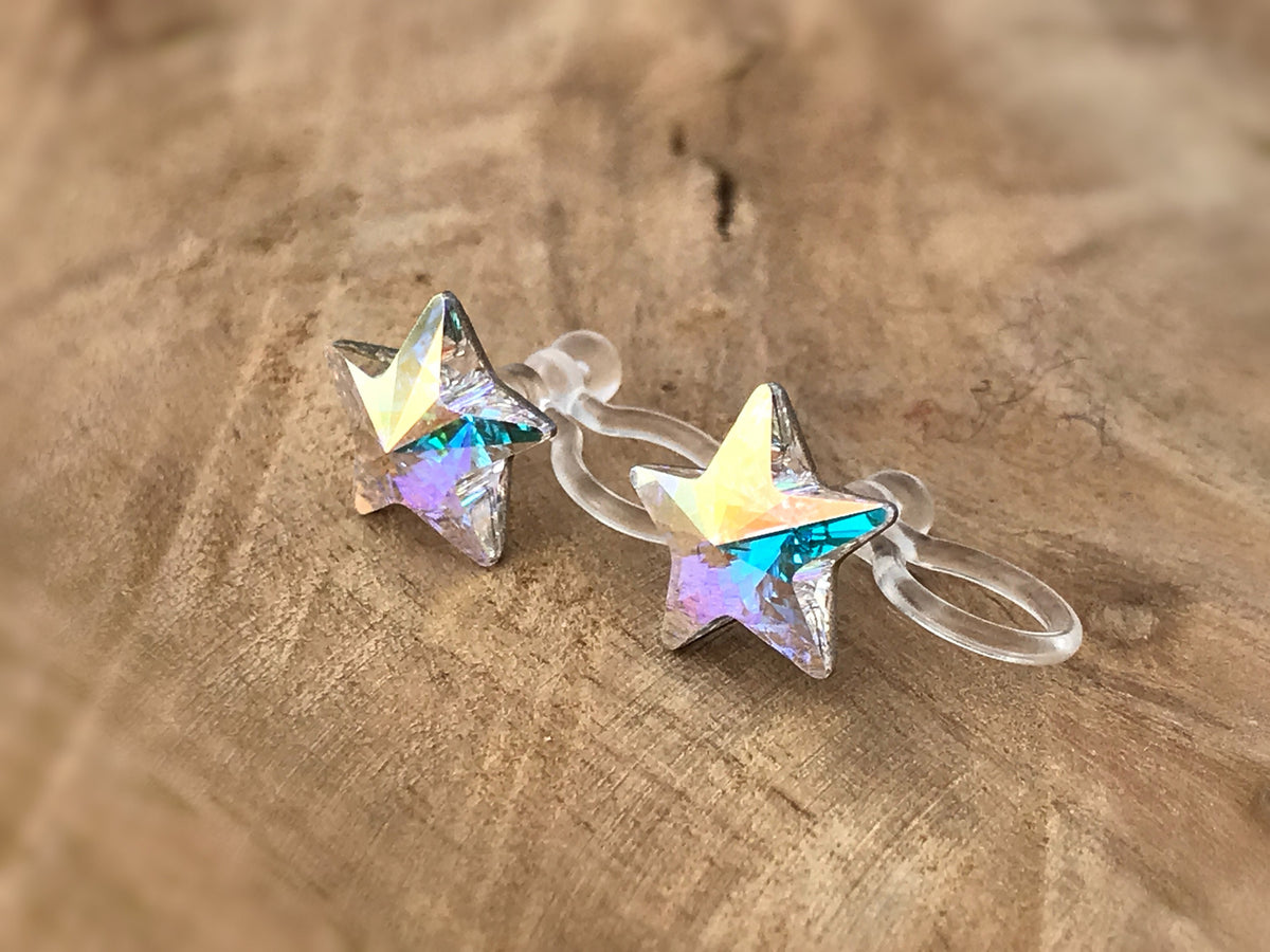 Boucles d'oreilles CLIPS invisible Étoile cristal AB Cristaux PureCrystal, Petite étoile cristal Symphonie de couleurs bijoux quotidien.