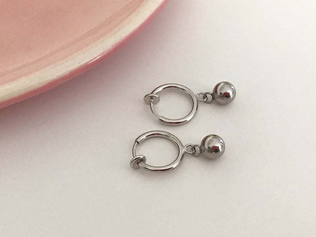 CLIPS earrings with silver metal rings, silver pearl ear clips, daily jewelry