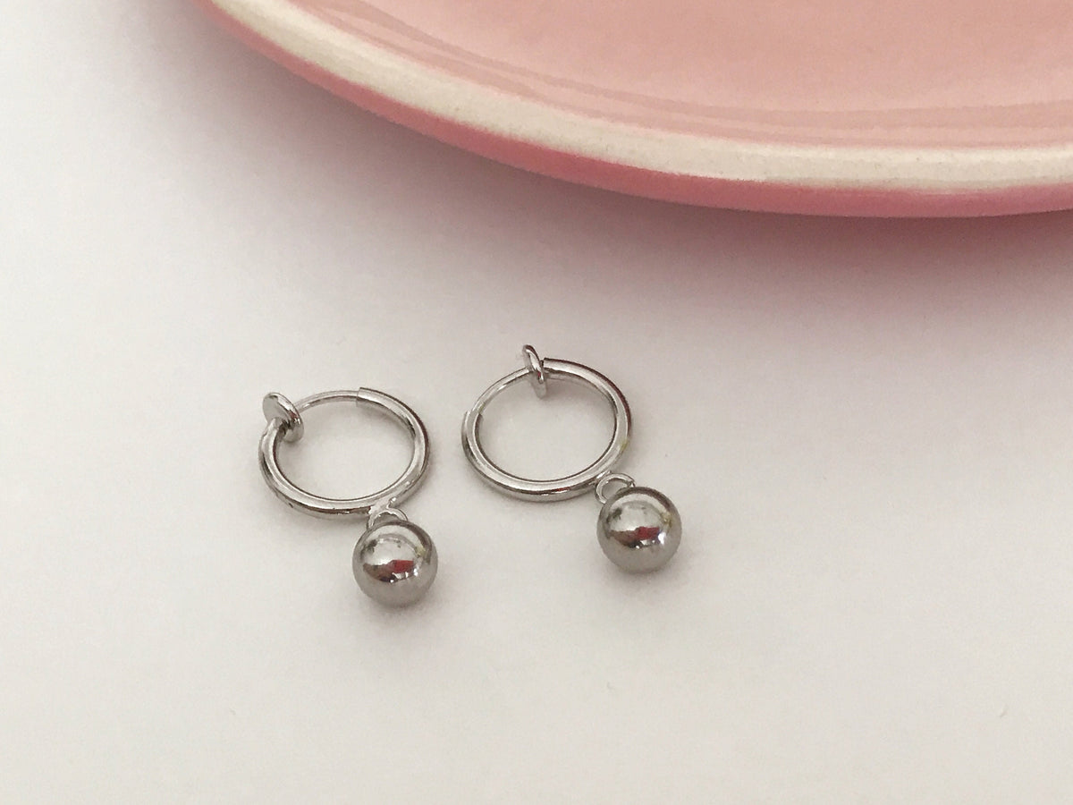 CLIPS earrings with silver metal rings, silver pearl ear clips, daily jewelry