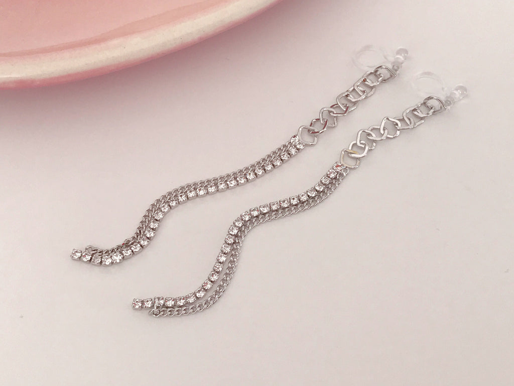 Longues Boucles d'oreilles Clips INVISIBLES, Chaine losange, Strass, Clips d'oreilles longue Chaîne Doré / Argenté.