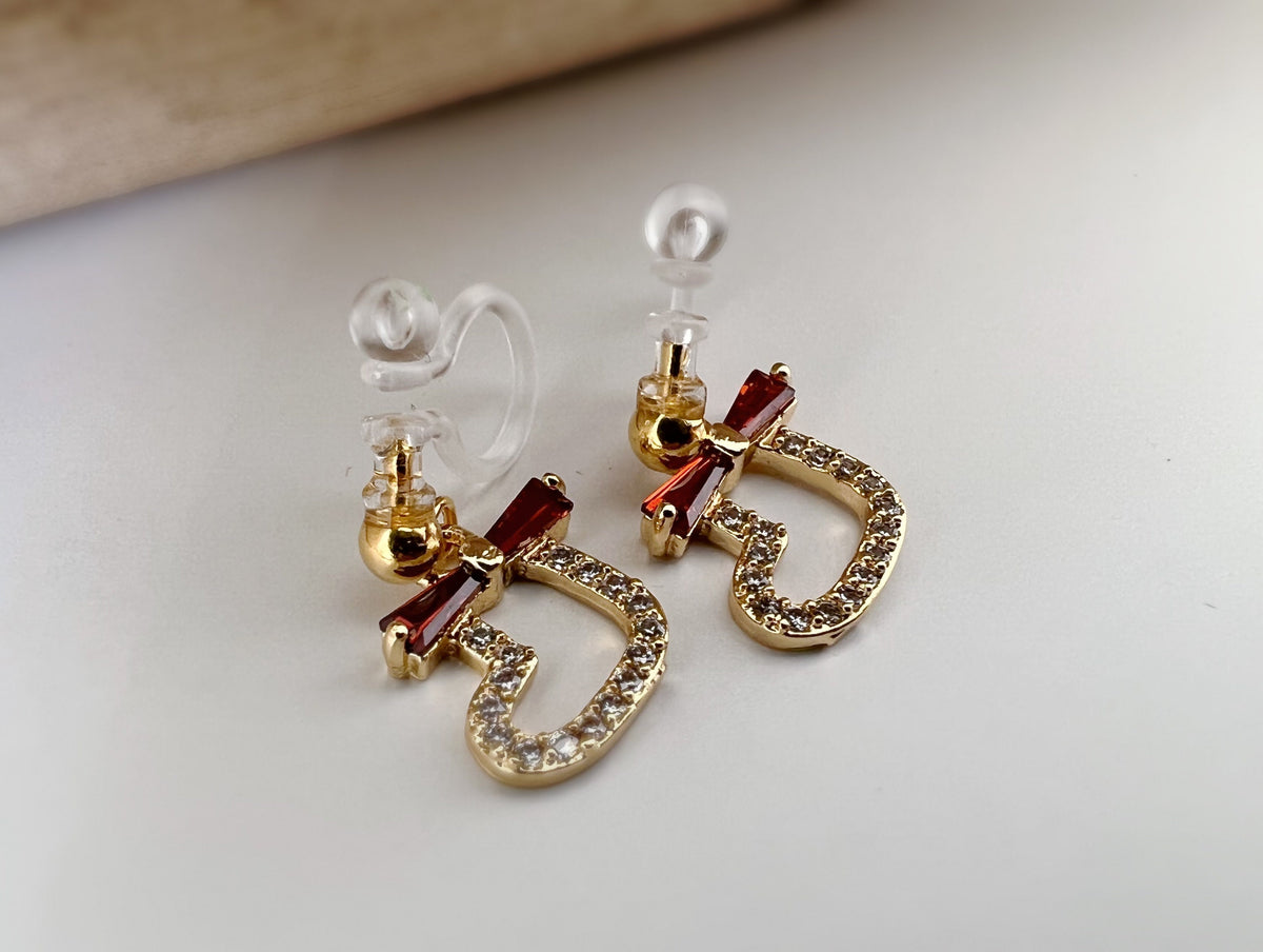 Christmas small Sock and Bell Clips Invisible bow tie red Zircon mini rhinestones, Comfortable Clips. Christmas Gifts Ready to offer
