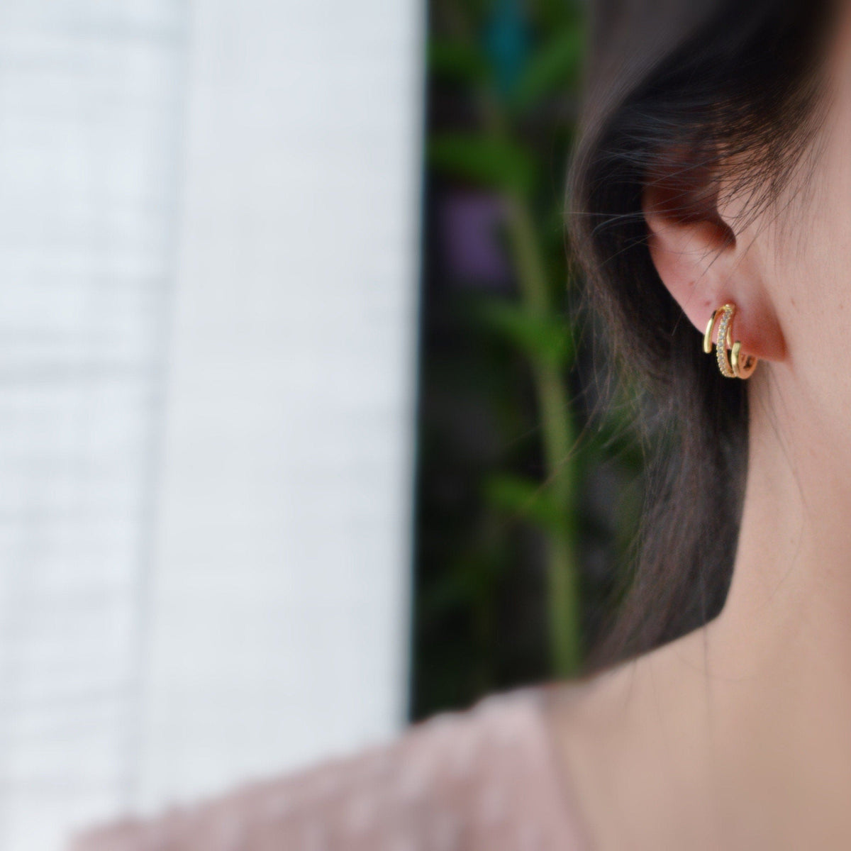 SANS DOULEUR ! Boucles d'oreilles CLIPS U spirale Triple cercles anneaux zircon. Clips d'oreilles confortable Délicates plaqué d'or 18K