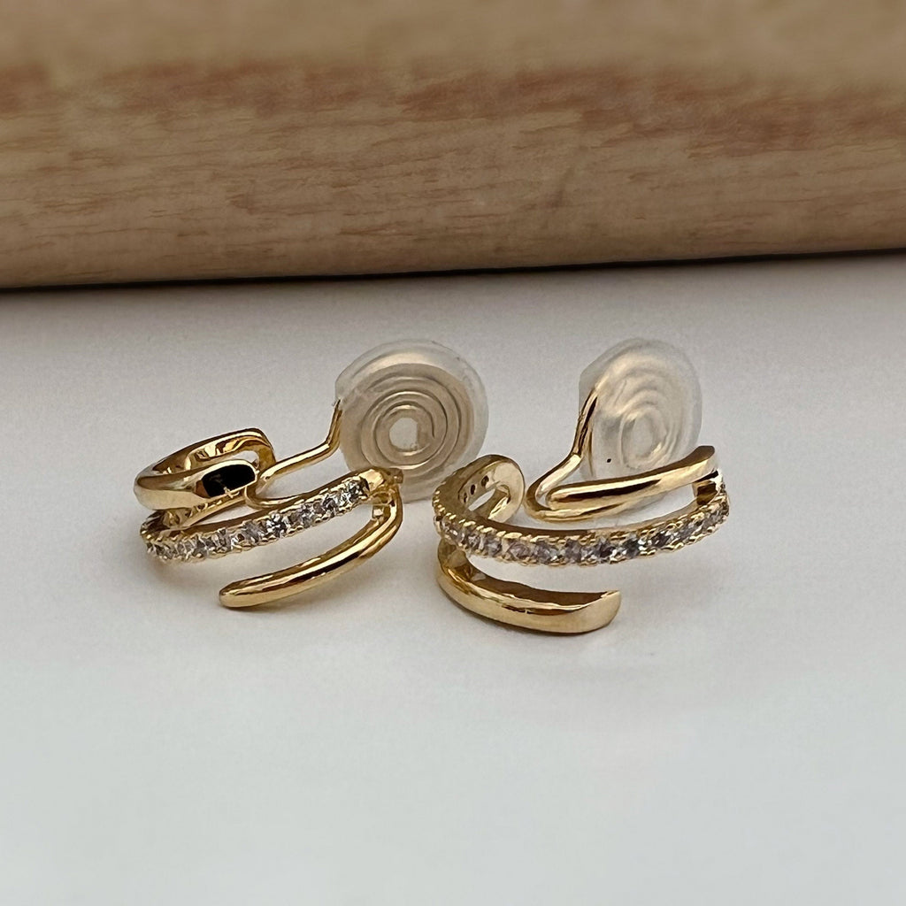 SANS DOULEUR ! Boucles d'oreilles CLIPS U spirale Triple cercles anneaux zircon. Clips d'oreilles confortable Délicates plaqué d'or 18K