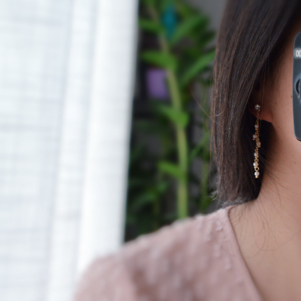 INVISIBLE clip earrings, mini zircon dangling ear clips, white pearls, gold chain. Daily jewelry for non-pierced ears