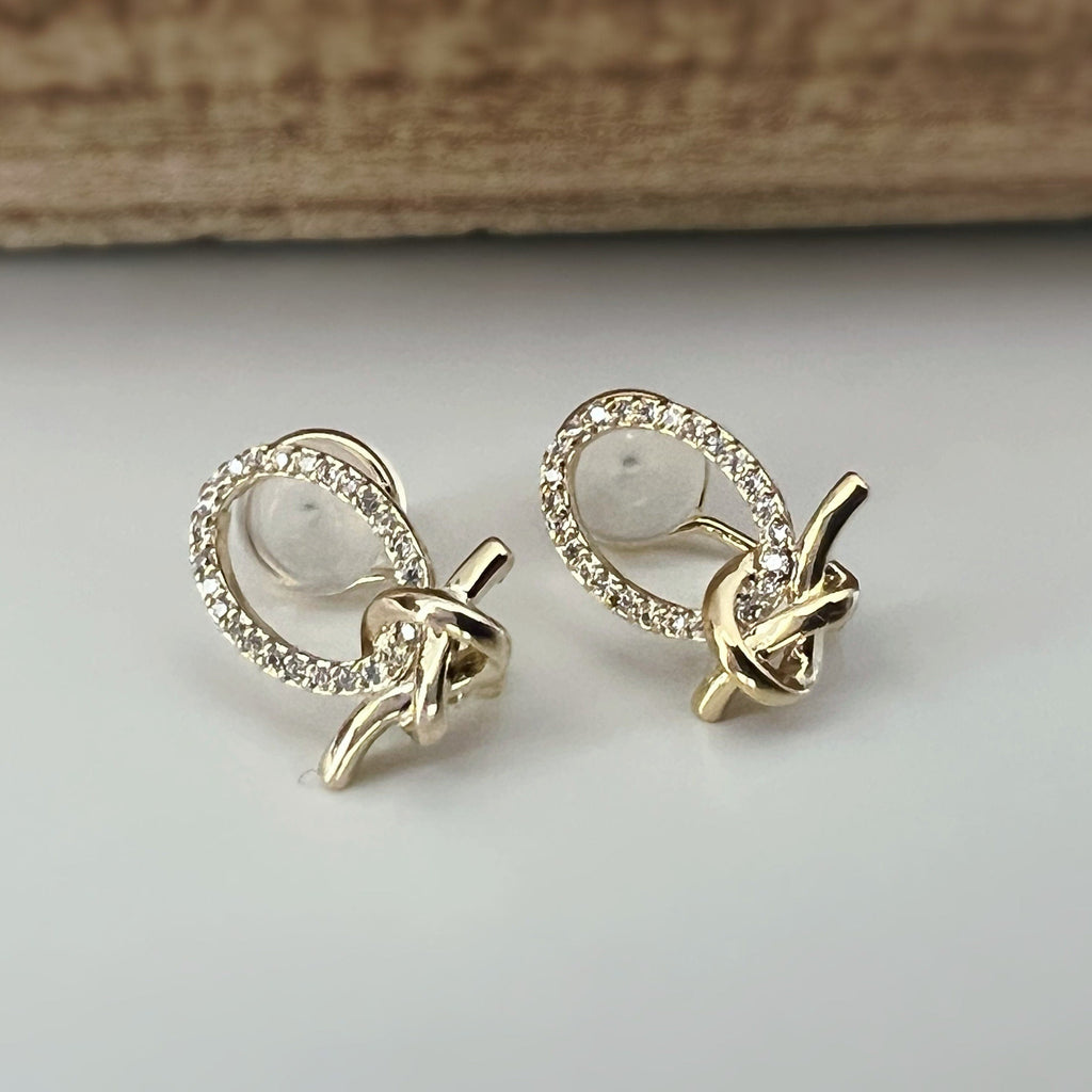 SANS DOULEUR ! Boucles d'oreilles CLIPS U nœud plaqué d'Or Ovale mini zircon. Clips d'oreilles confortable Boucles Délicates