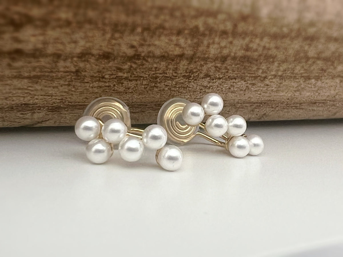SANS DOULEUR ! Boucles d'oreilles CLIPS U spirale plaqué d'or Petites perles blanches grappe de raisins Clips d'oreilles confortable.