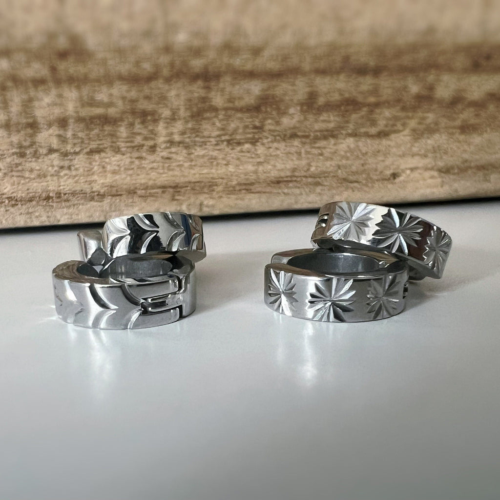 Boucles d'oreilles Rock CLIPS anneaux Argent givré Fleurs. Oreilles Non Percées. Bijoux quotidiens