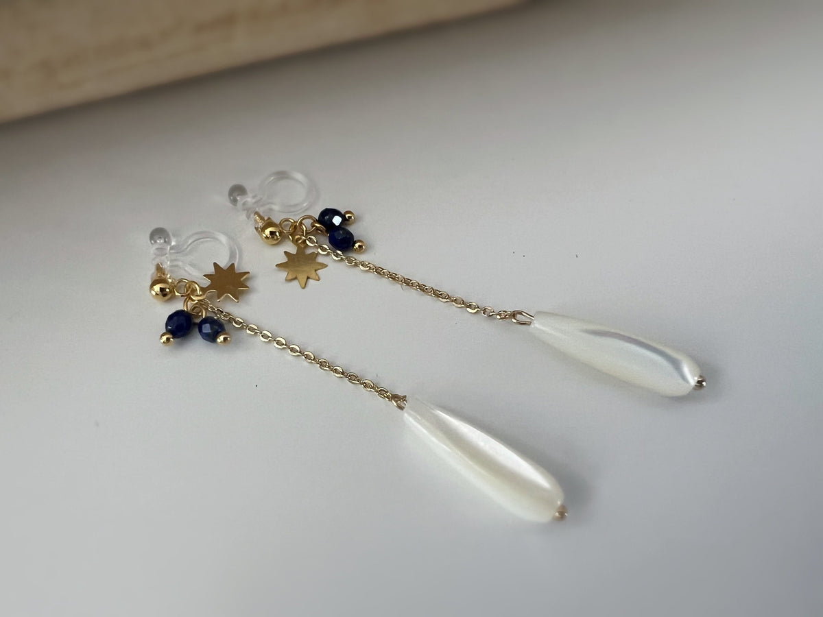 Longues Boucles d'oreilles Clips résine INVISIBLES, Perle Goutte d'eau Nacre blanche Mini perle facettes lapis-lazuli naturel, étoile or.