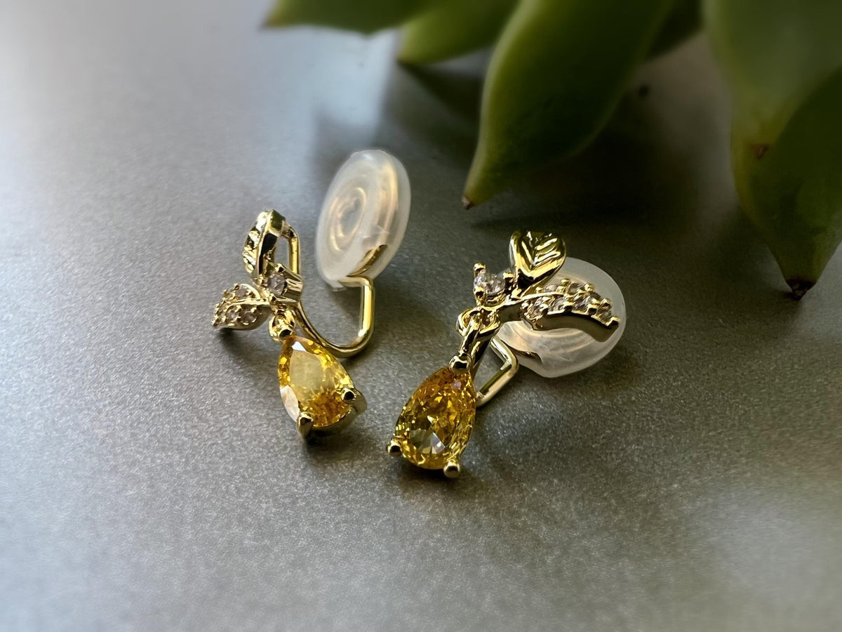 SANS DOULEUR ! Boucles d'oreilles CLIPS U spirale Feuilles Or Zircon goutte d'eau jaune. Clips d'oreilles confortable Boucles Délicates