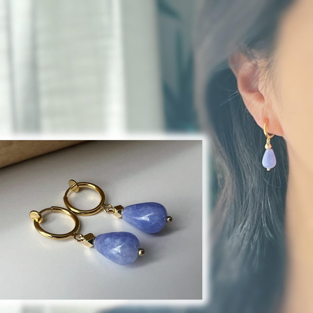 Boucles d'oreille CLIPS pendants anneaux Créoles doré avec Perle goutte d'eau Calcédoine bleu. Bijoux quotidien Anneaux 1.3cm