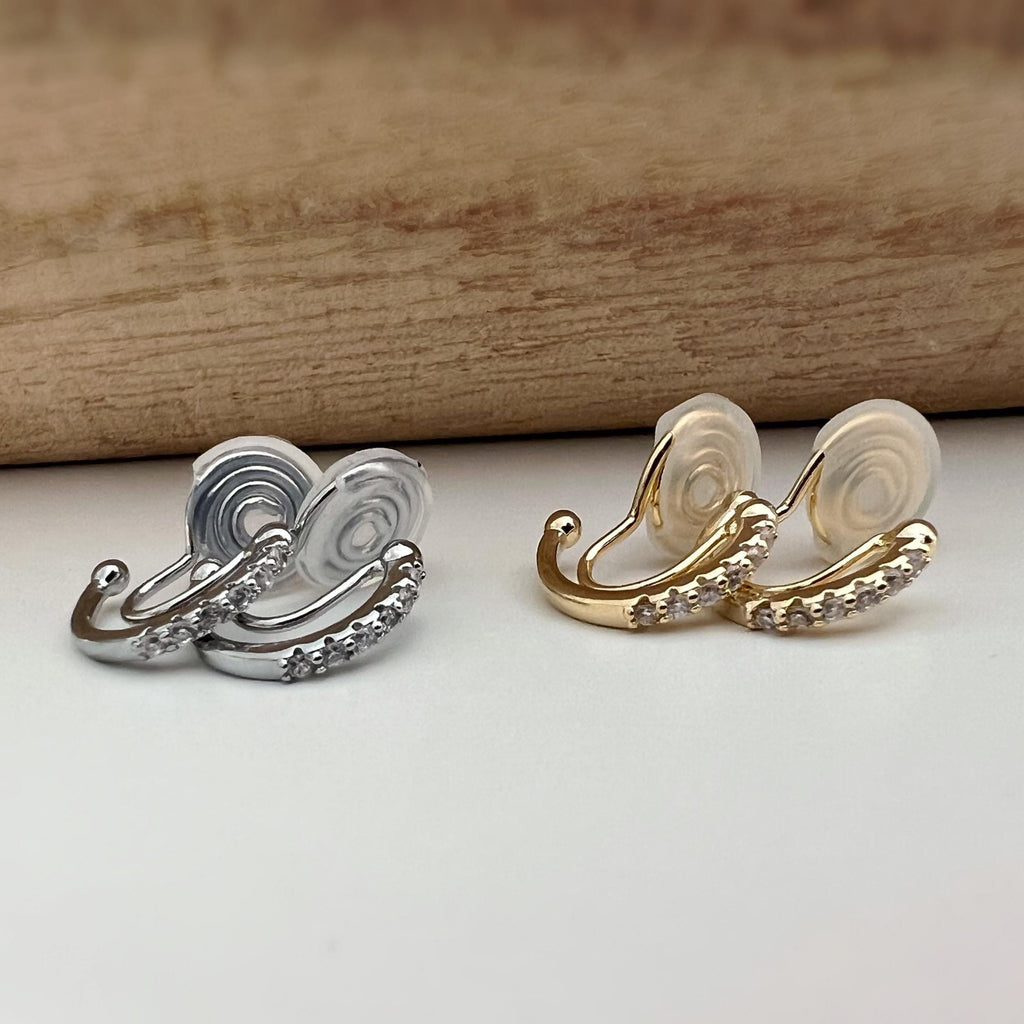 SANS DOULEUR ! Boucles d'oreilles CLIPS U spirale Demi-cercle Mini Pierres Zircon Rond plaqué d'Or. Clips d'oreilles confortable.