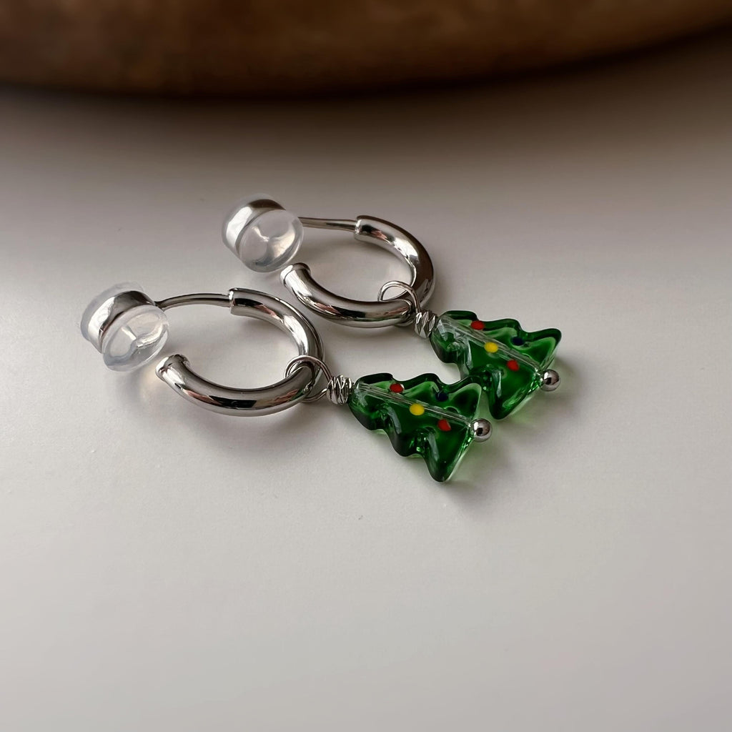 Boucles d’oreilles CLIPS sapin de Noël amovible, Créoles or/argent sans perçage – pendentif interchangeable, confortables et festives
